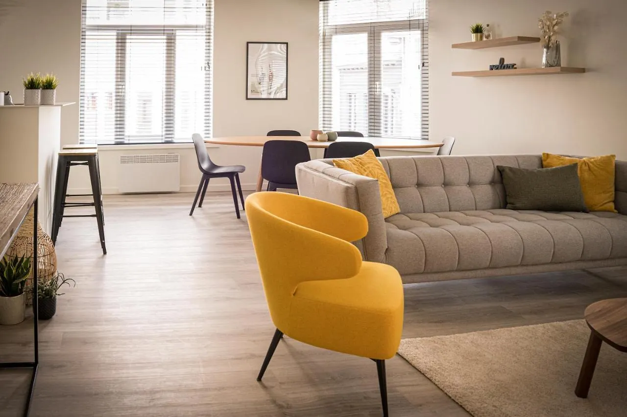 Etage 2 - Appartement In Centrum, 300M Van Zee En Gratis Parking contacts